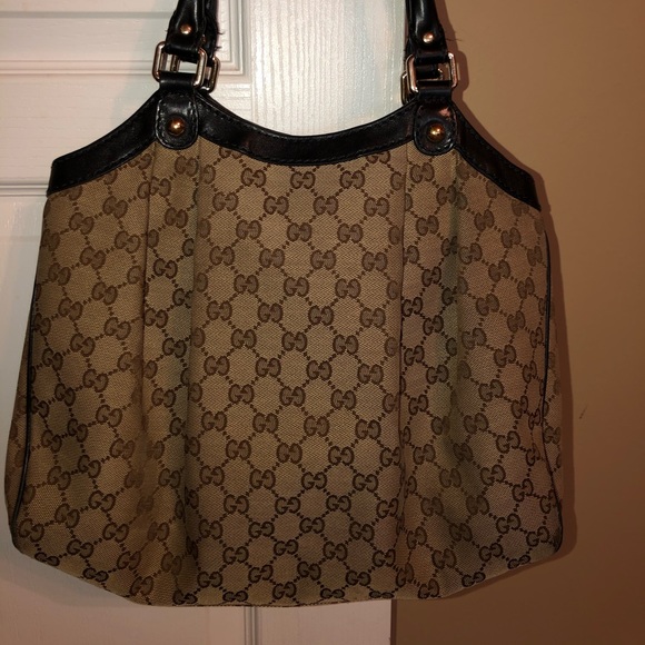 Gucci Suki (Medium) Authentic - Picture 3 of 15